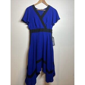 Adrianna Papell Women's Gauzy Crepe Hanky Hem Dress‎ Blue Size 6